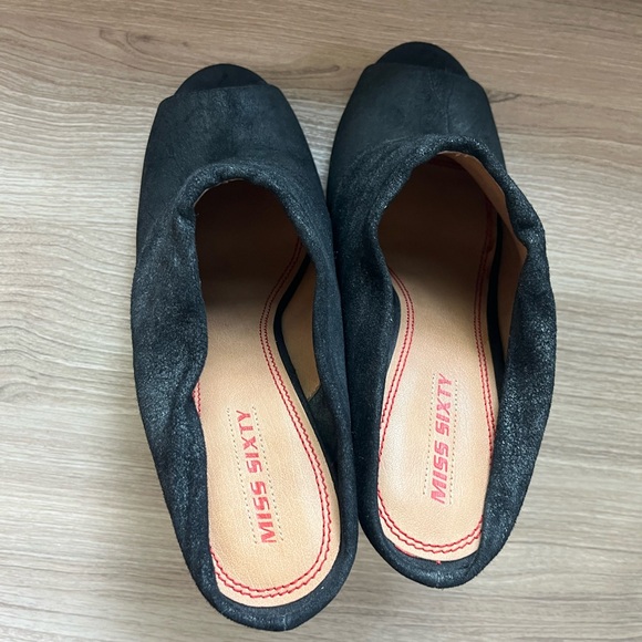 Miss Sixty Women’s Italian Distressed Suede Open Toe Heels - Picture 4 of 8